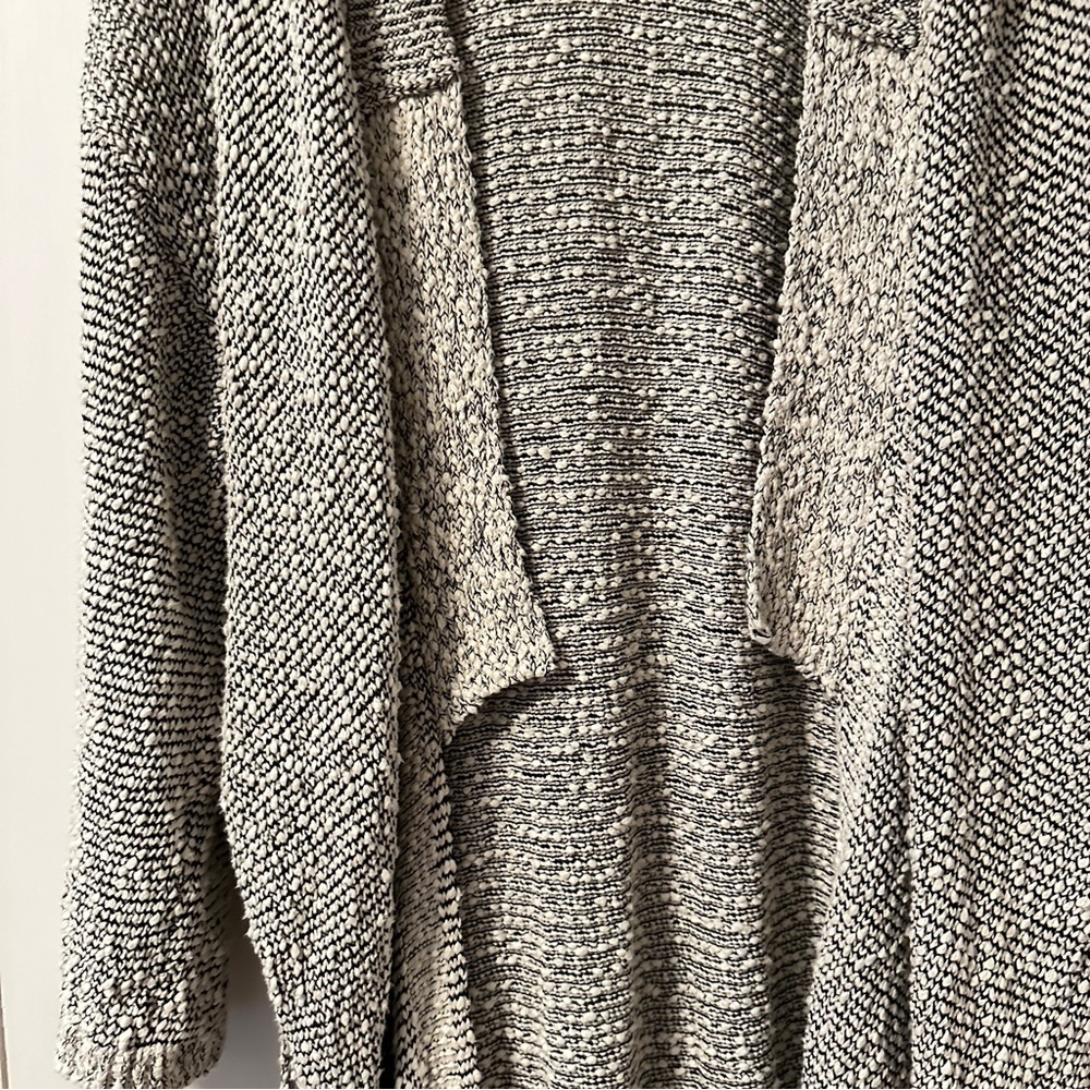 Mod Ref Soto Cardigan - Picture 3 of 7